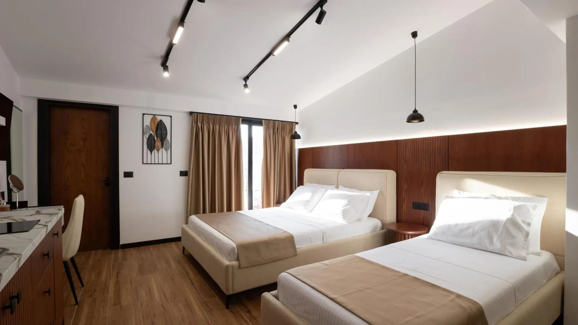 Silis Suite Sarandë