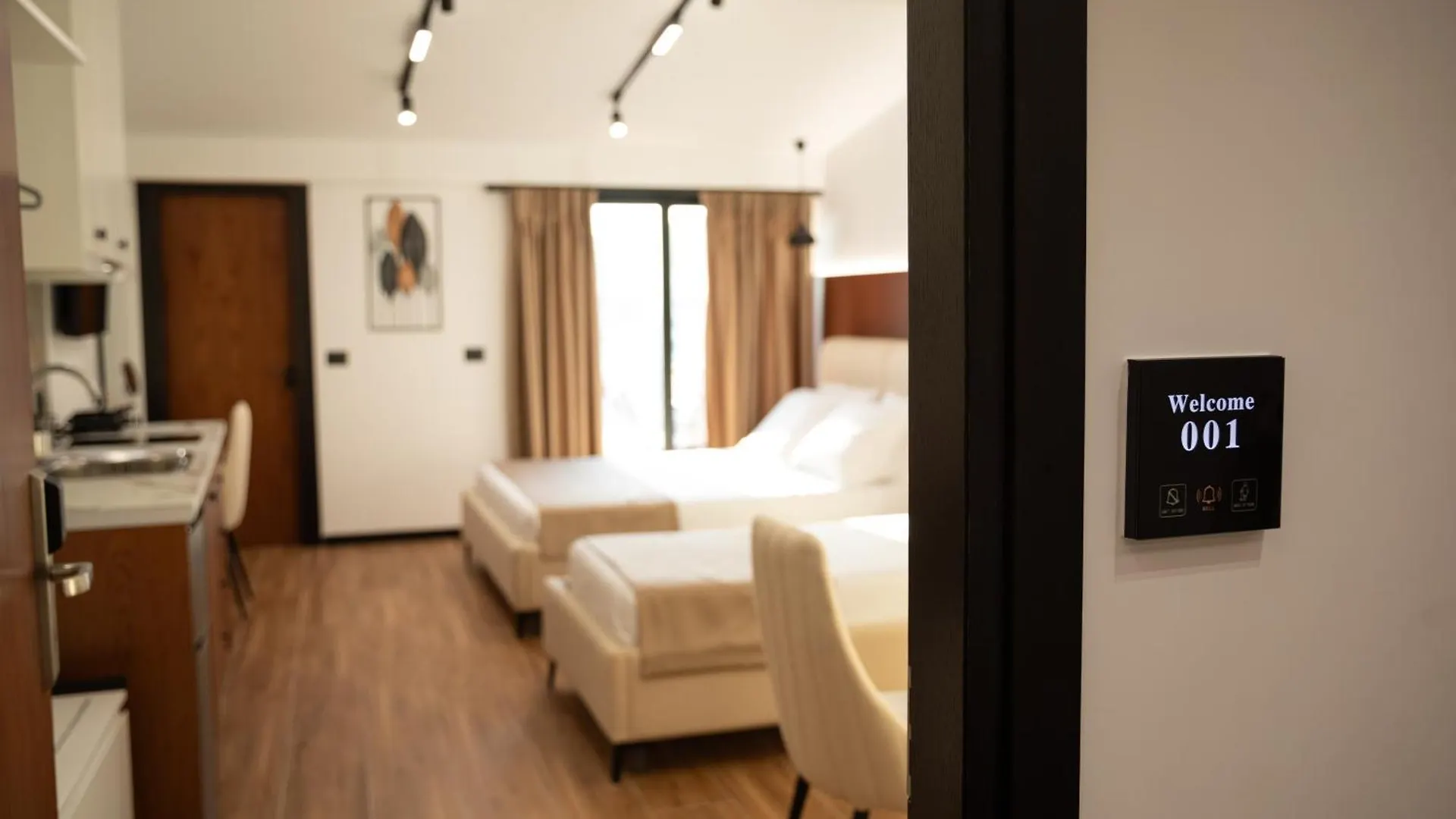 Silis Suite Sarandë